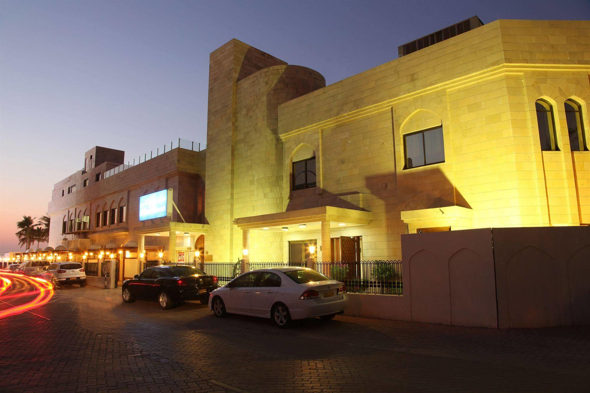 Al Qurum Resort